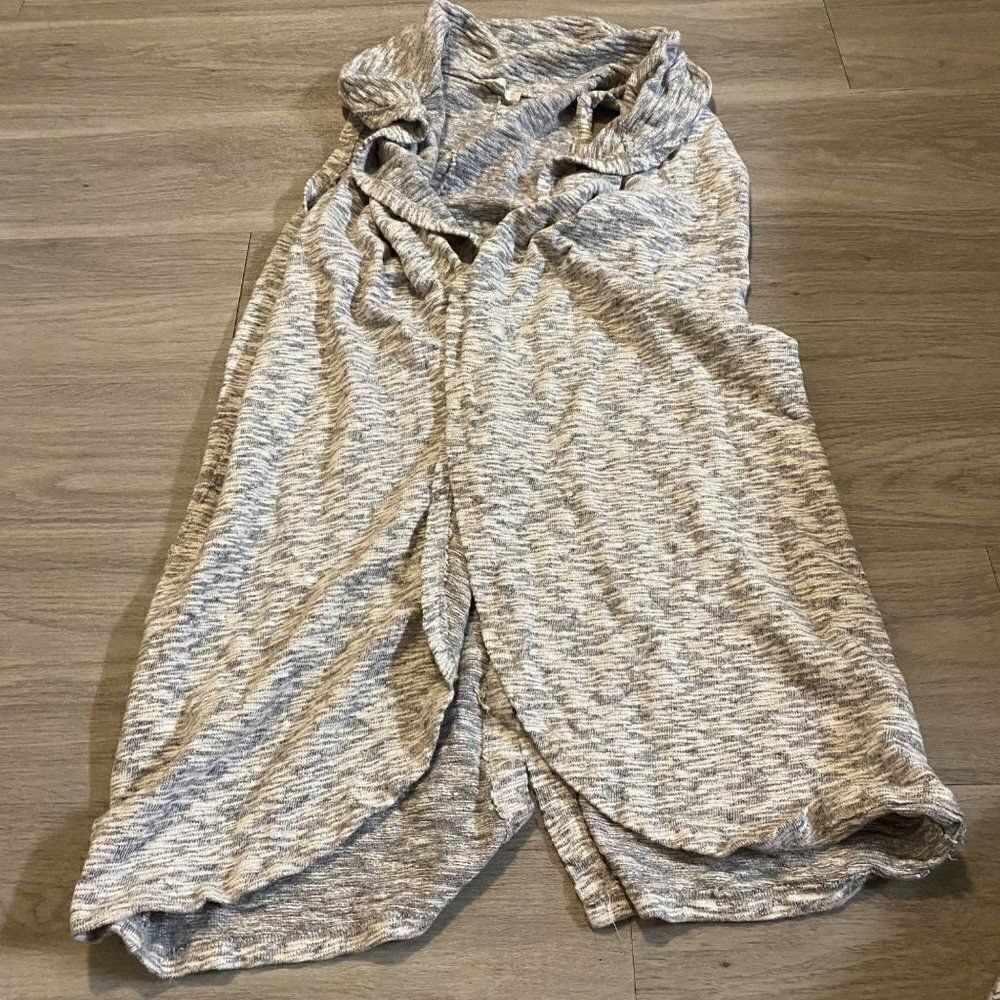 Alter’d State women’s grey sleeveless cotton blend open oversized cardigan Med